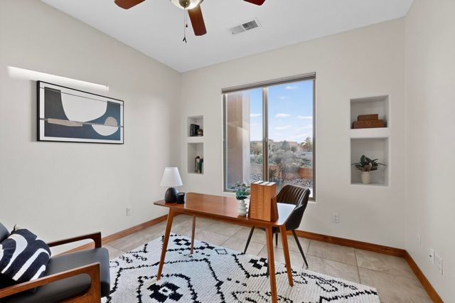 6533 Nagoya Road NE, Rio Rancho, NM 87144