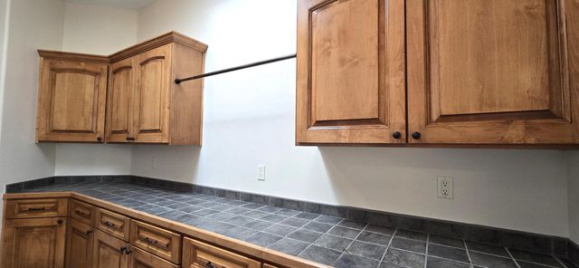6533 Nagoya Road NE, Rio Rancho, NM 87144