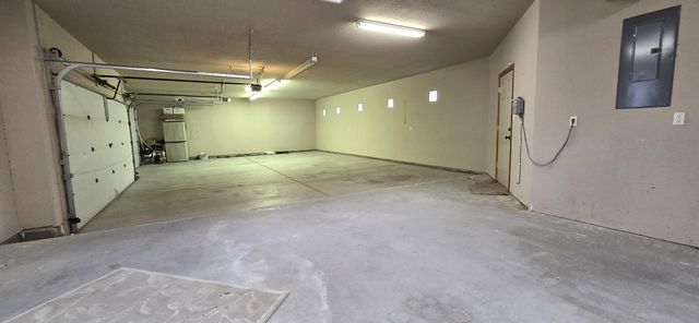 6533 Nagoya Road NE, Rio Rancho, NM 87144