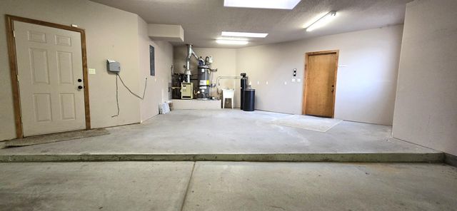 6533 Nagoya Road NE, Rio Rancho, NM 87144