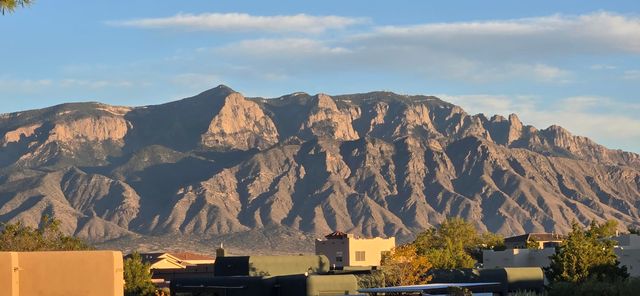 6533 Nagoya Road NE, Rio Rancho, NM 87144