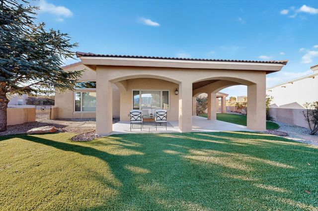 6533 Nagoya Road NE, Rio Rancho, NM 87144