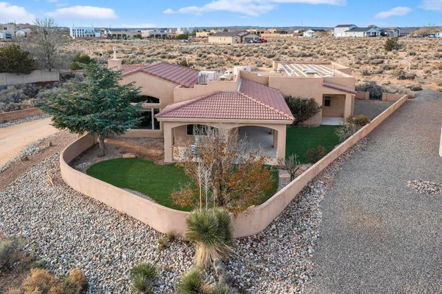 6533 Nagoya Road NE, Rio Rancho, NM 87144