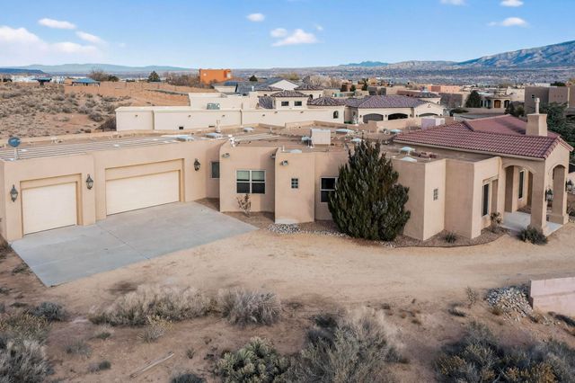 6533 Nagoya Road NE, Rio Rancho, NM 87144