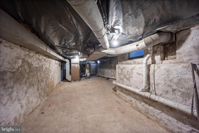 1327 W 6TH ST, Wilmington, DE 19805