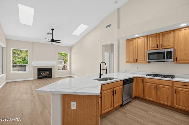 9450 E NANCE Street, Mesa, AZ 85207