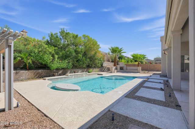 9450 E NANCE Street, Mesa, AZ 85207