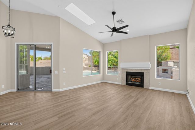 9450 E NANCE Street, Mesa, AZ 85207