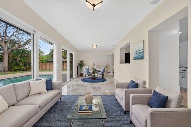 3943 NW 21 Street, Coconut Creek, FL 33066