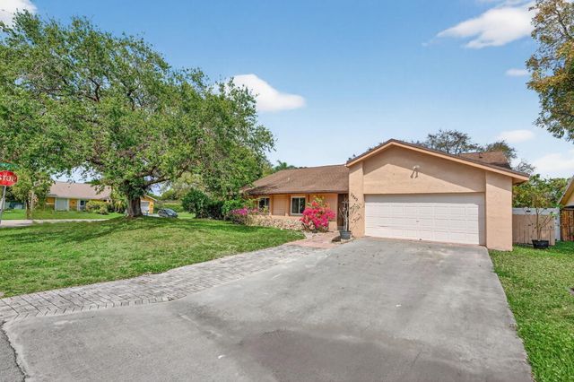 3943 NW 21 Street, Coconut Creek, FL 33066