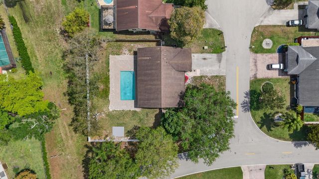 3943 NW 21 Street, Coconut Creek, FL 33066