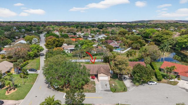 3943 NW 21 Street, Coconut Creek, FL 33066