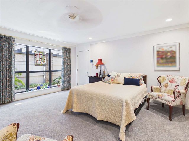 439 NW Chimney Creek Dr, Lawton, OK 73505