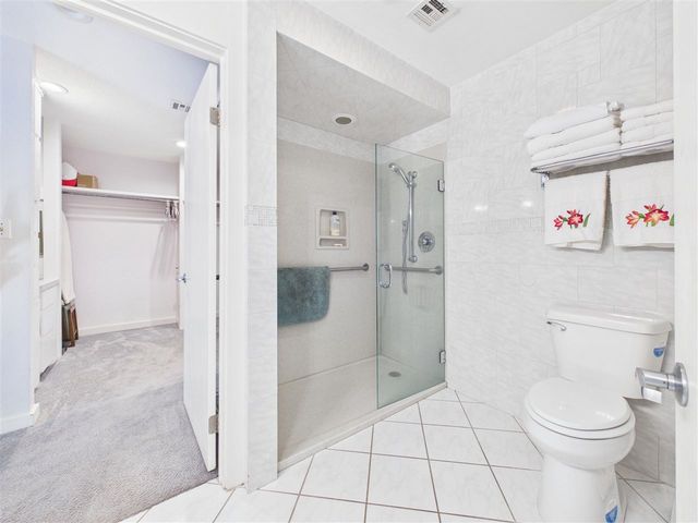 439 NW Chimney Creek Dr, Lawton, OK 73505