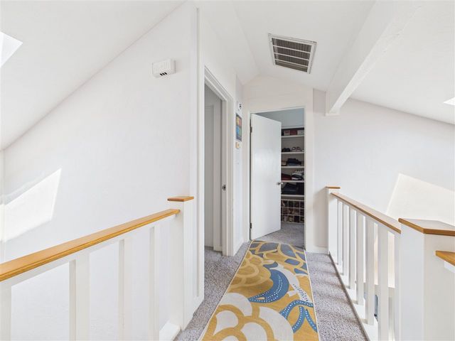 439 NW Chimney Creek Dr, Lawton, OK 73505