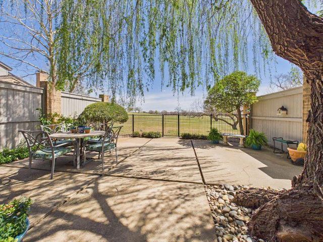 439 NW Chimney Creek Dr, Lawton, OK 73505