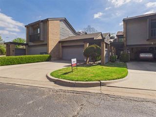 439 NW Chimney Creek Dr, Lawton, OK 73505