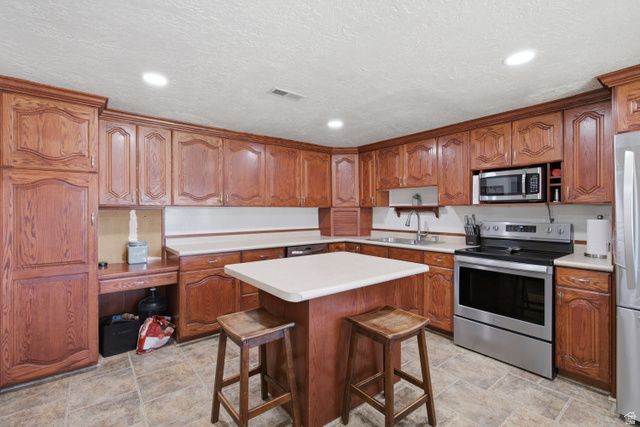 7454 W 3100 S, Magna, UT 84044