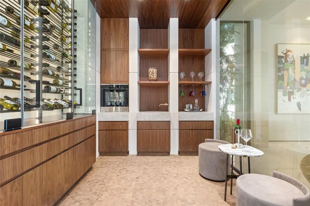 11404 N Bayshore Dr, North Miami, FL 33181