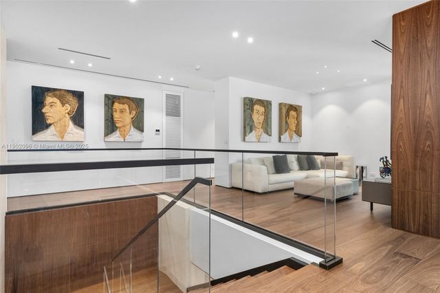 11404 N Bayshore Dr, North Miami, FL 33181