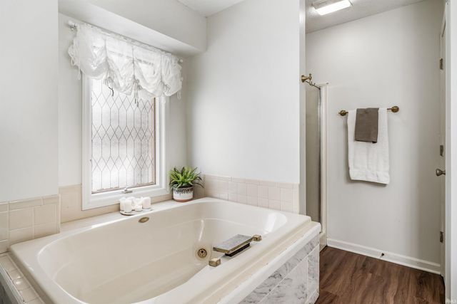 1007 Woodland Springs Place, Fort Wayne, IN 46825