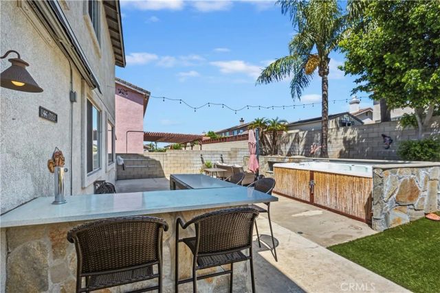 15458 Gatwick Avenue, Fontana, CA 92336