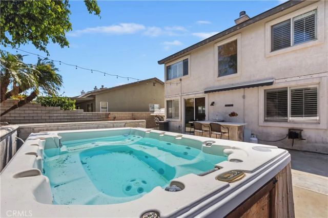 15458 Gatwick Avenue, Fontana, CA 92336