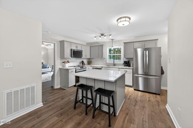 5620 Old Forge Circle, Raleigh, NC 27609