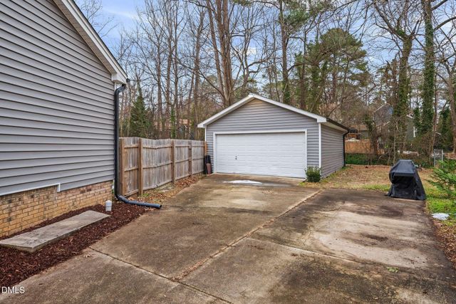 5620 Old Forge Circle, Raleigh, NC 27609