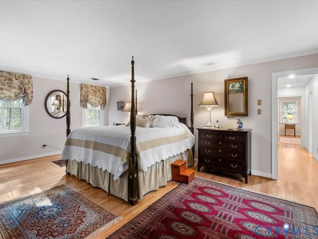 121 Avebury Dr, North Chesterfield, VA 23236