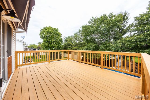 1156 Windshire Drive, Mascoutah, IL 62258