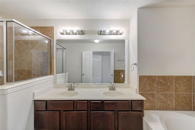 5103 Dartmoor Ridge Trail, Houston, TX 77066