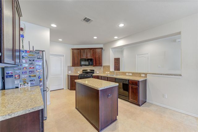 5103 Dartmoor Ridge Trail, Houston, TX 77066