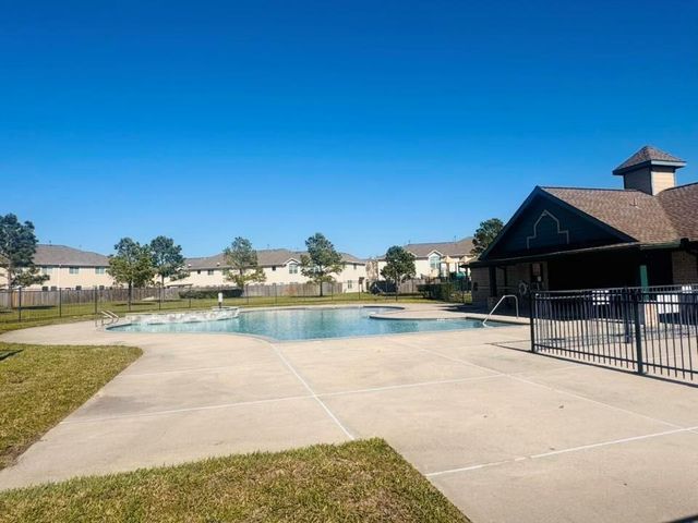 5103 Dartmoor Ridge Trail, Houston, TX 77066