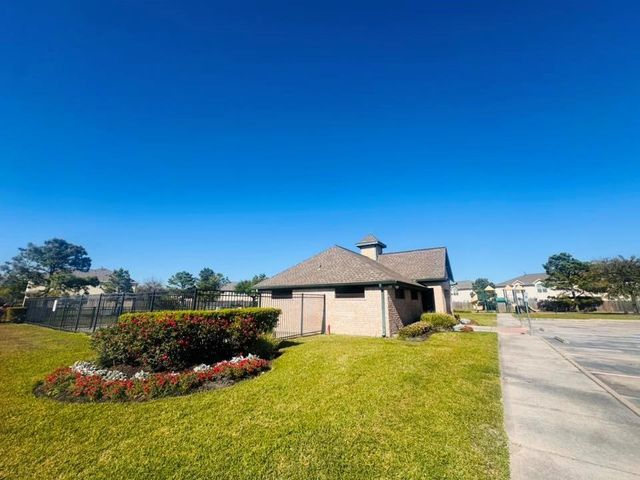 5103 Dartmoor Ridge Trail, Houston, TX 77066