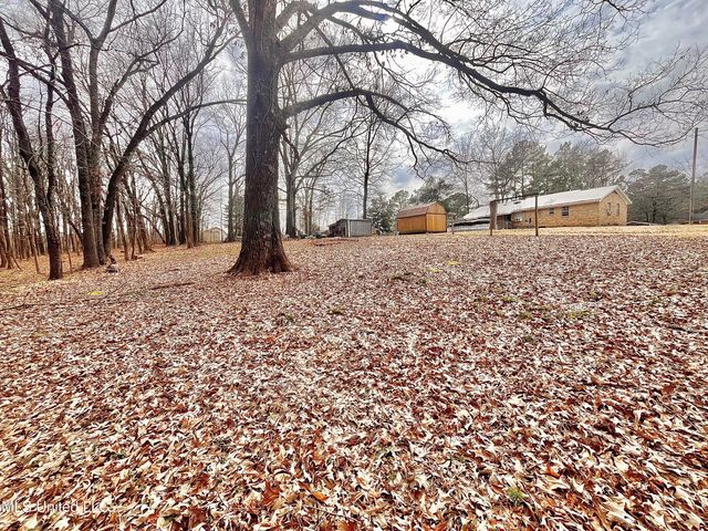 83 Sunset Acres Road, Holly Springs, MS 38635