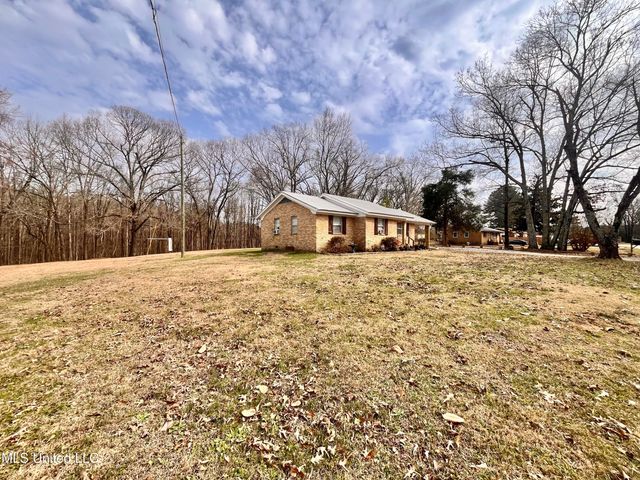 83 Sunset Acres Road, Holly Springs, MS 38635
