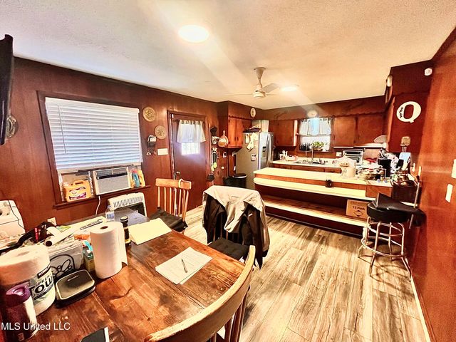 83 Sunset Acres Road, Holly Springs, MS 38635