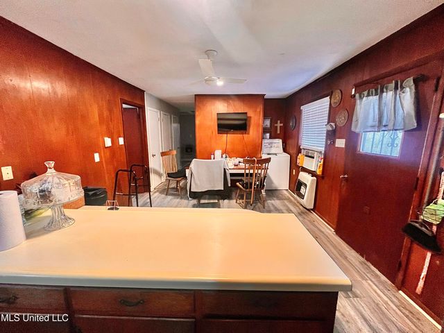 83 Sunset Acres Road, Holly Springs, MS 38635