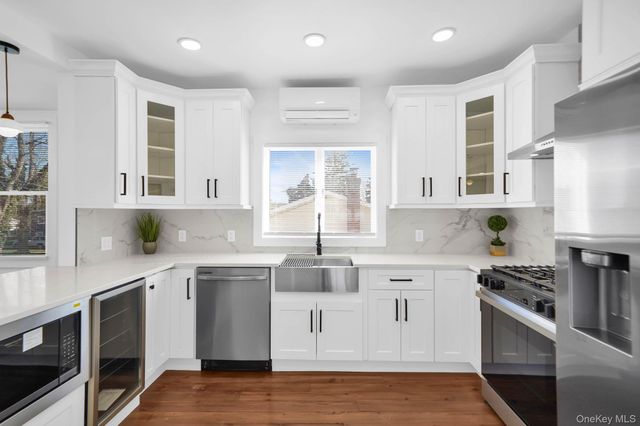 159 Rosewood Road, Kings Park, NY 11754