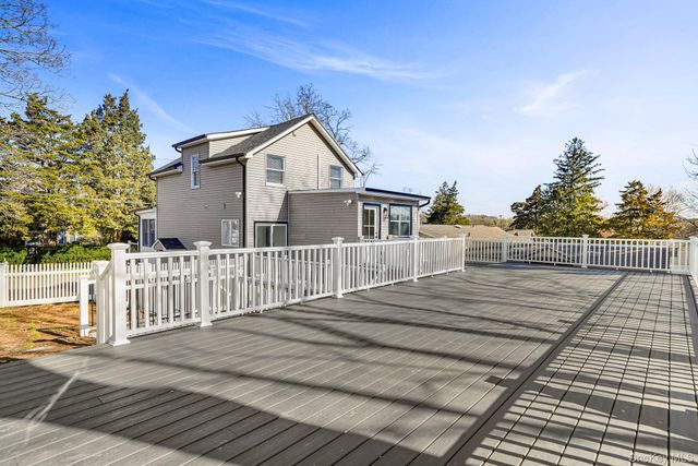 159 Rosewood Road, Kings Park, NY 11754