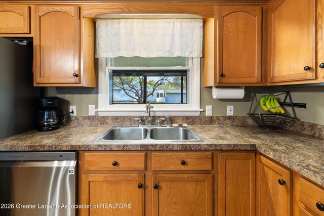 3701 Wilson Avenue, Lansing, MI 48906