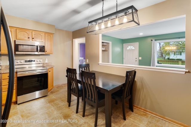 3701 Wilson Avenue, Lansing, MI 48906