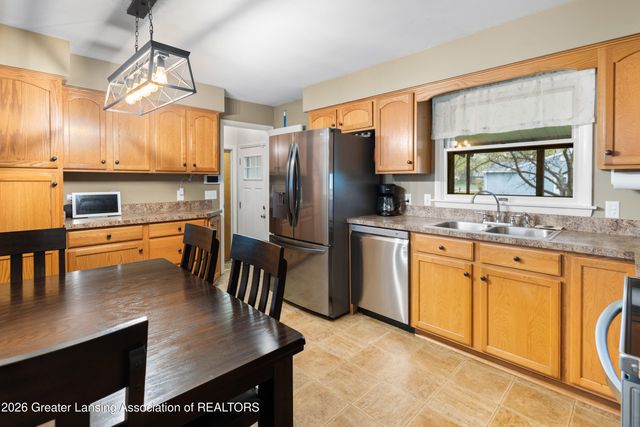 3701 Wilson Avenue, Lansing, MI 48906