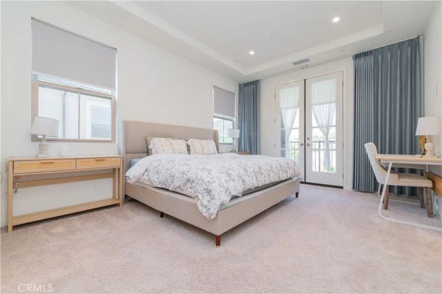 118 Newburry, Irvine, CA 92618
