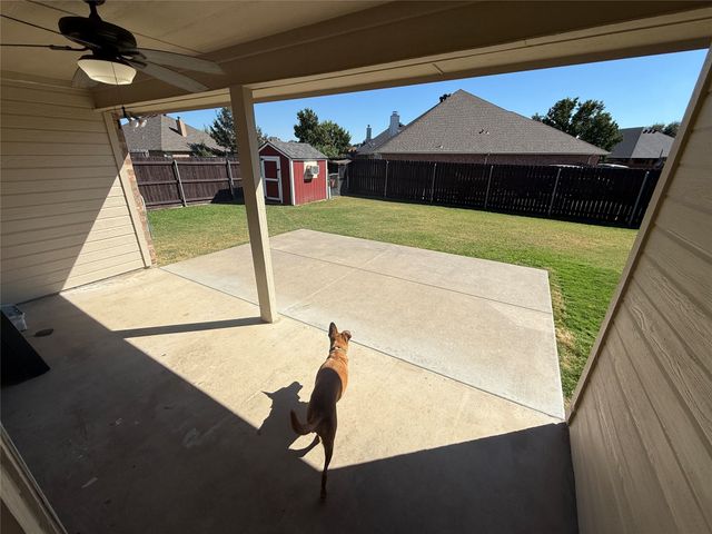 963 Redfish Drive, Burleson, TX 76028