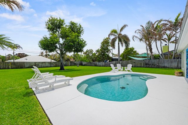 5064 SE Horseshoe Point Road, Stuart, FL 34997