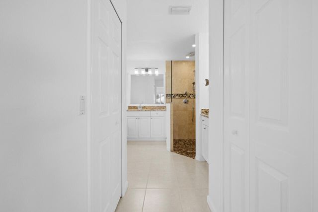 5064 SE Horseshoe Point Road, Stuart, FL 34997