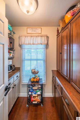 211 Larkspur Lane, Paducah, KY 42003
