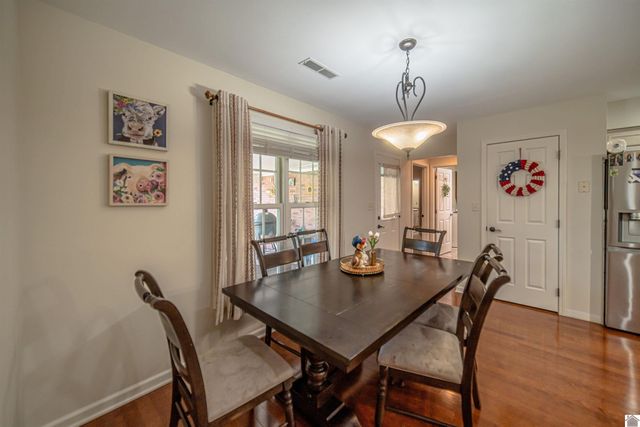 211 Larkspur Lane, Paducah, KY 42003